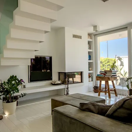 Elegante Am Strand- Jacuzzi Und Garten By Interhome 別荘