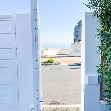 Tatil Evi Elegante Am Strand- Jacuzzi Und Garten By Interhome Senigallia
