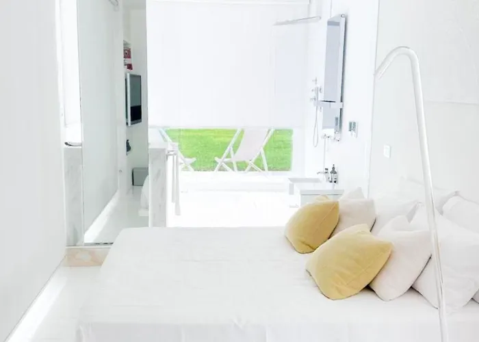 Elegante Am Strand- Jacuzzi Und Garten By Interhome Senigallia